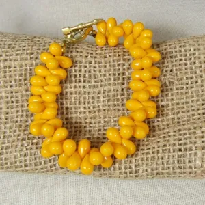 Bright Yellow Gemstone Teardrop Beaded Bracelet