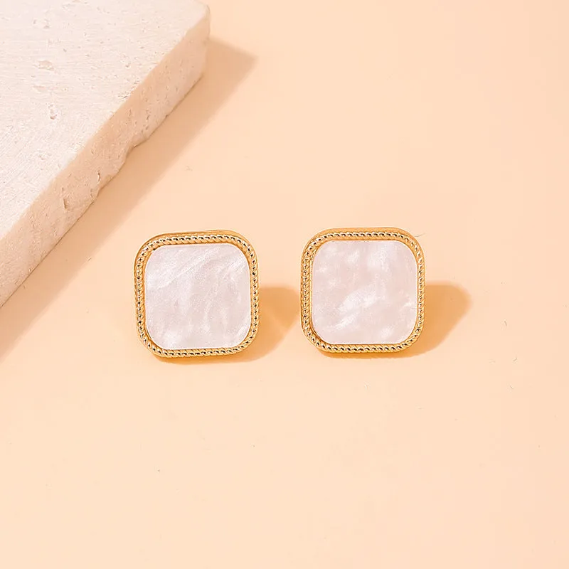 Chic Five Leaf Grass Korean Earrings - Vienna Verve Collection