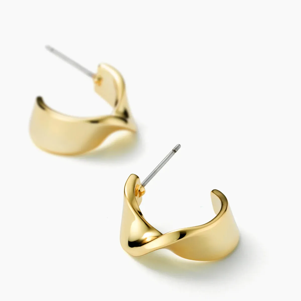 Minimalist Twisted Ribbon Earrings