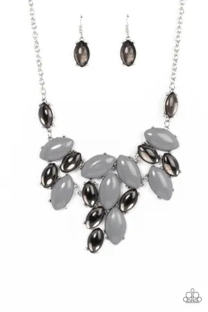 PAPARAZZI Date Night Nouveau - Silver NECKLACE