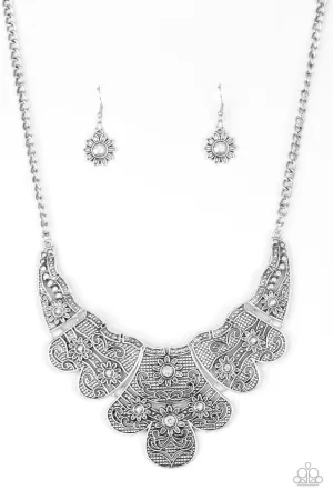 Paparazzi Necklace ~ Mess With The Bull - Silver