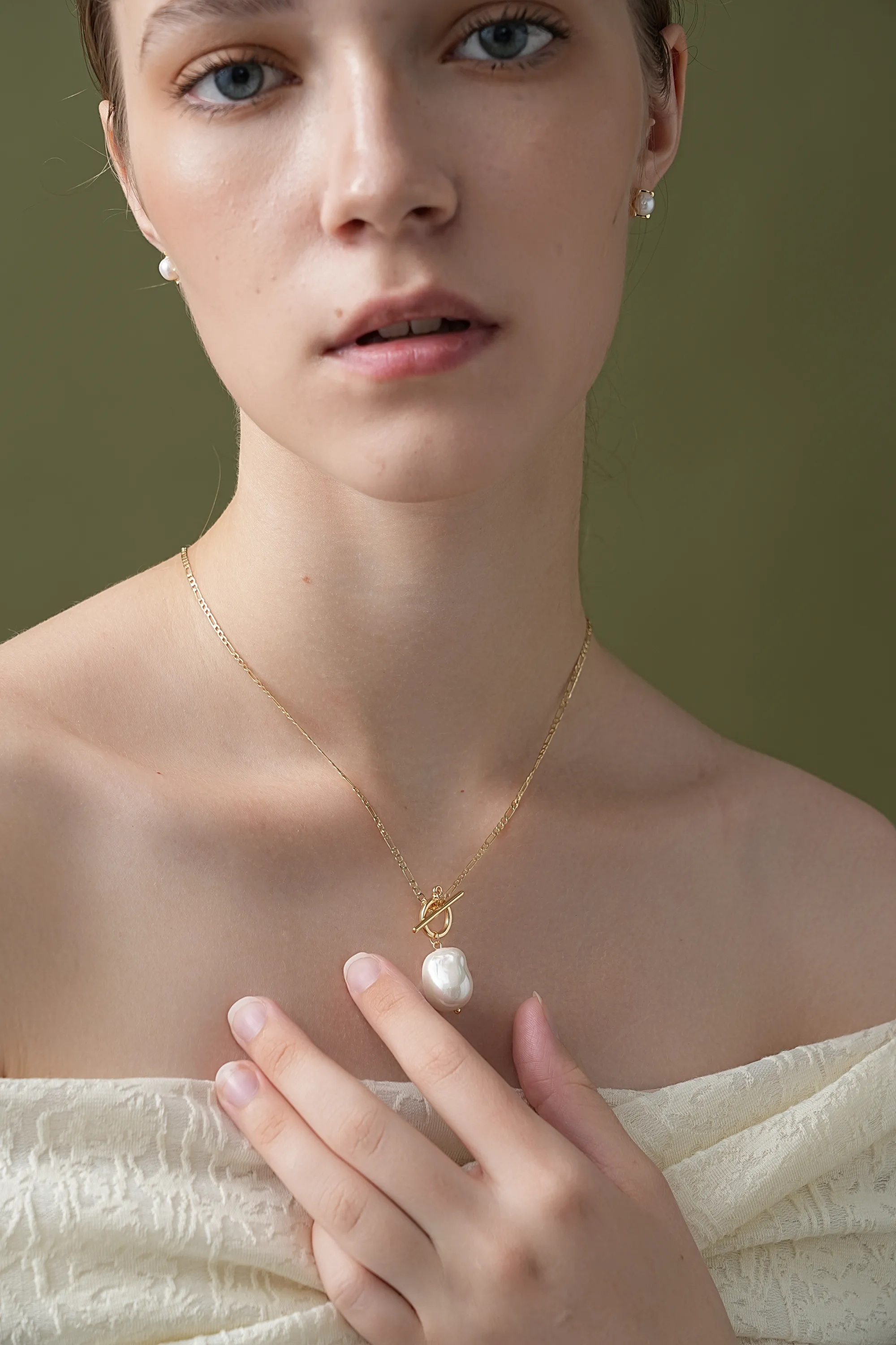 Timeless Pearl 14K Gold Necklace